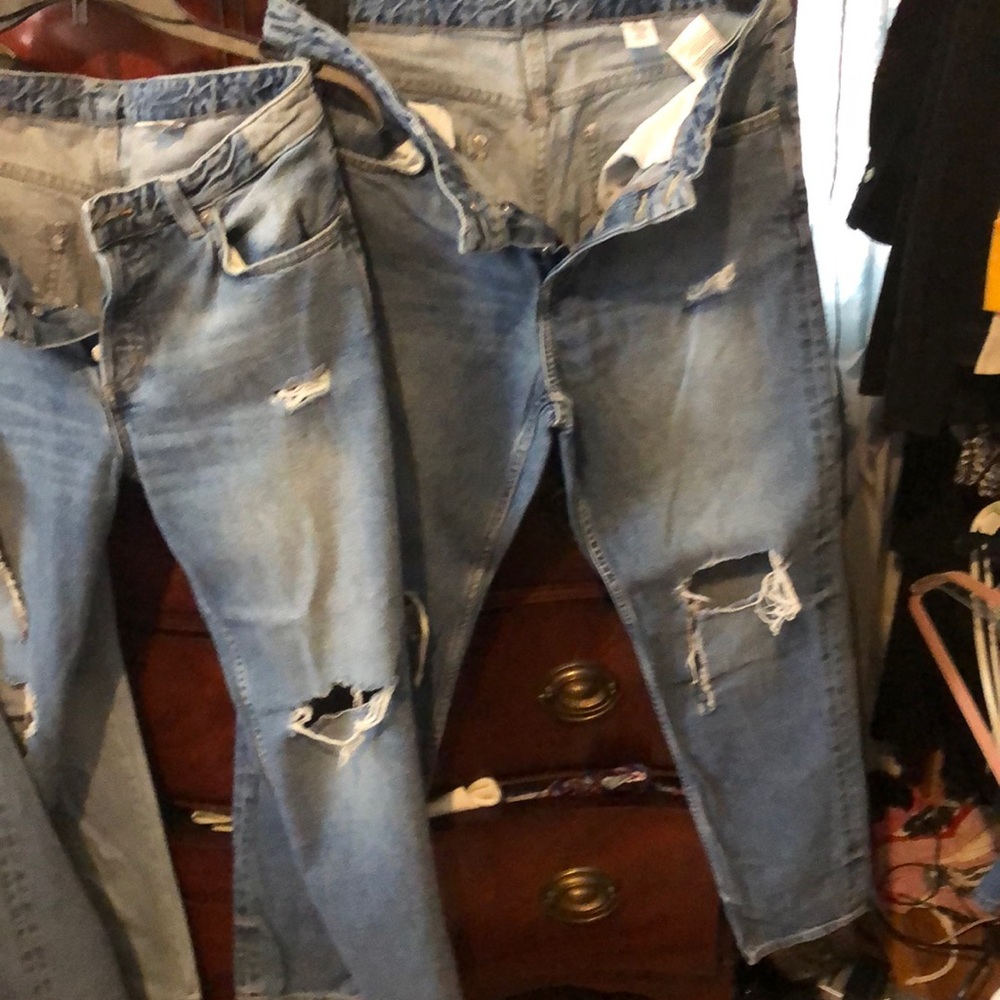 EUC distressed jeans 3 pair